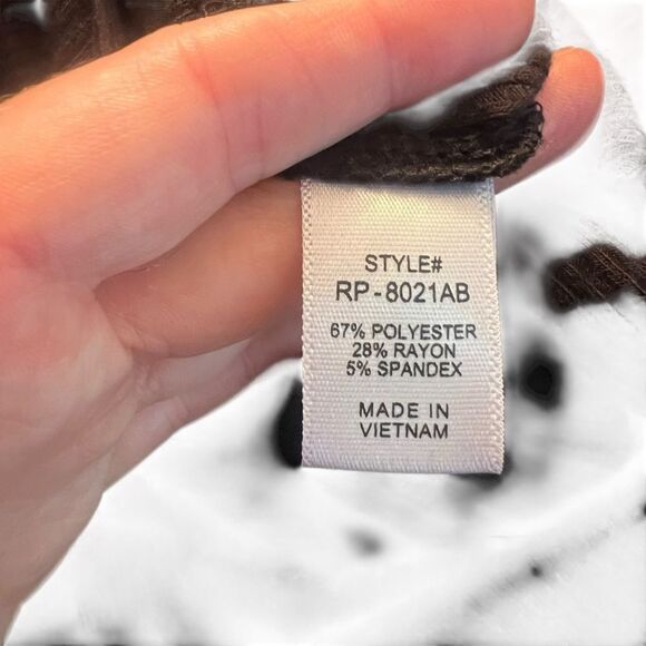 Zenana black romper. Size small - Picture 4 of 8